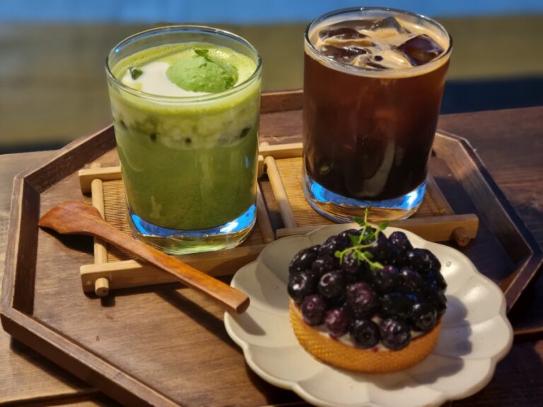 Special Dessert Café near Seongsu Station, Seoul – 흐릇